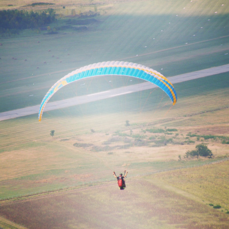 Out of comfort zone paragliding