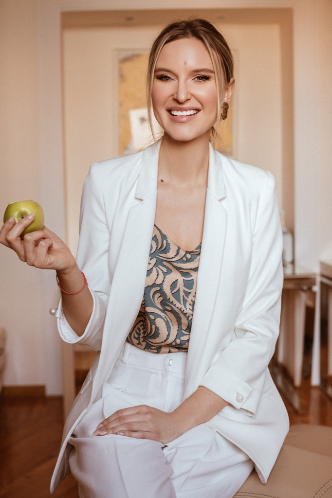 Dr Mona Maličević