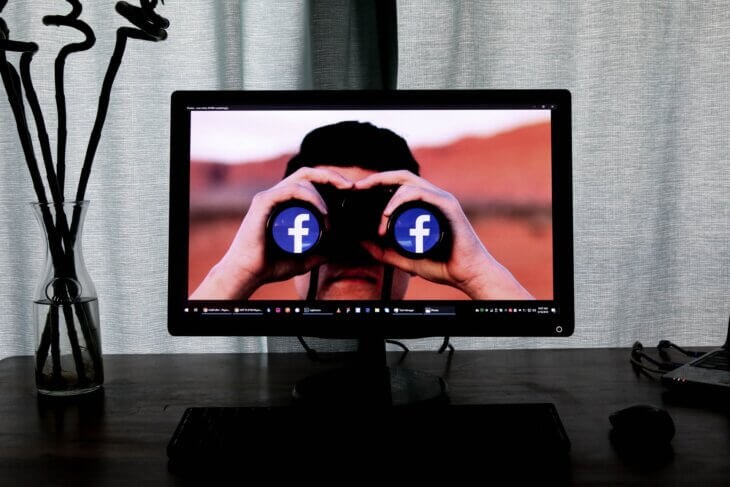whatsapp facebook