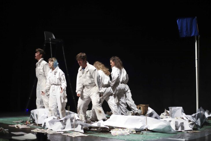 Omladinski angažovani teatar